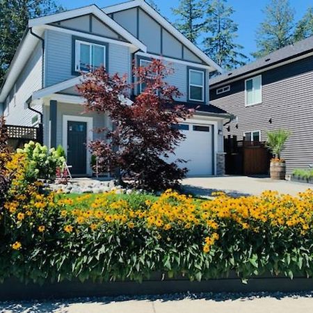 A Cozy Family Get Away Suite In South Nanaimo Exterior foto